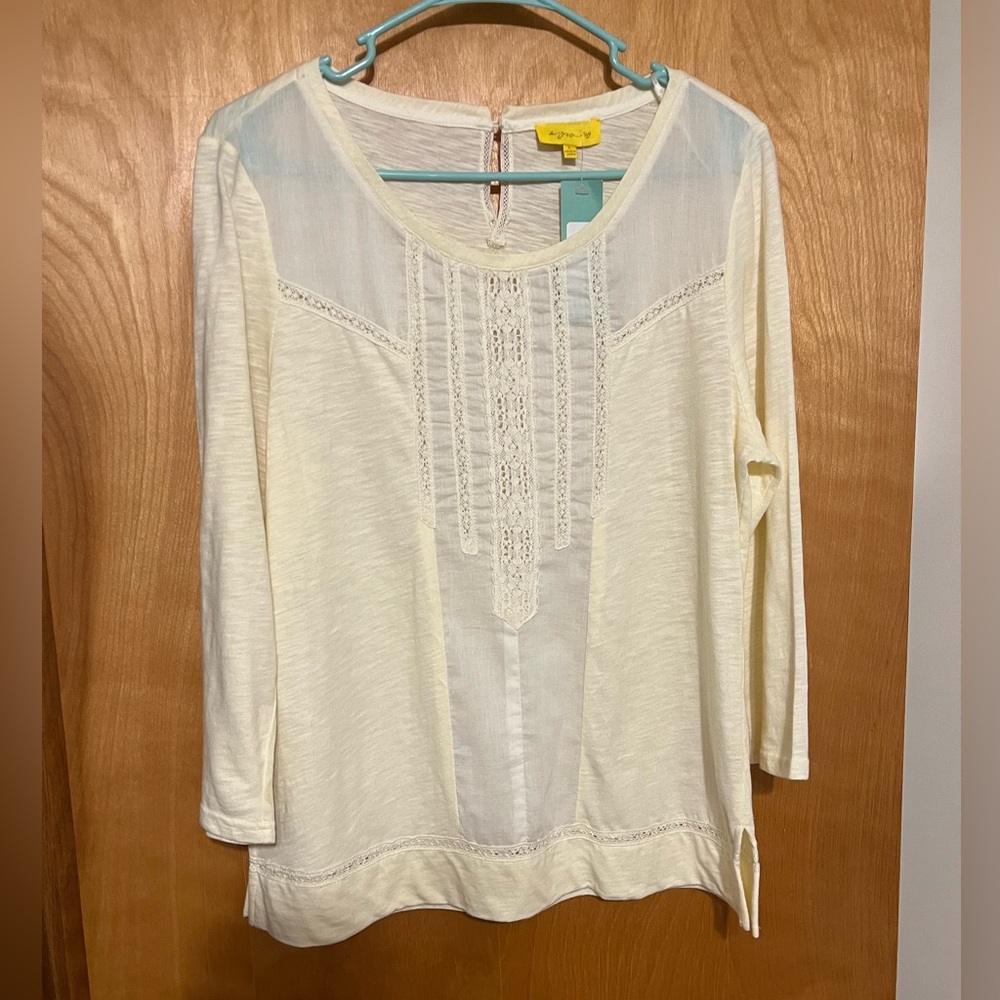 NWT Ezra Off White Women's Top Stitchfix size large spring summer long sleeve